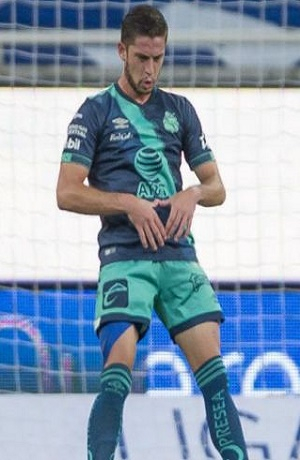 Club Puebla: Santiago Ormeño, más cerca de jugar con Perú