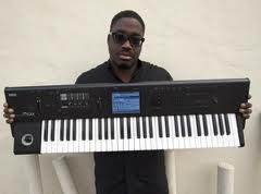 Hallan muerto a  “Ikey” Owens, tecladista de Jack White, en hotel de Puebla