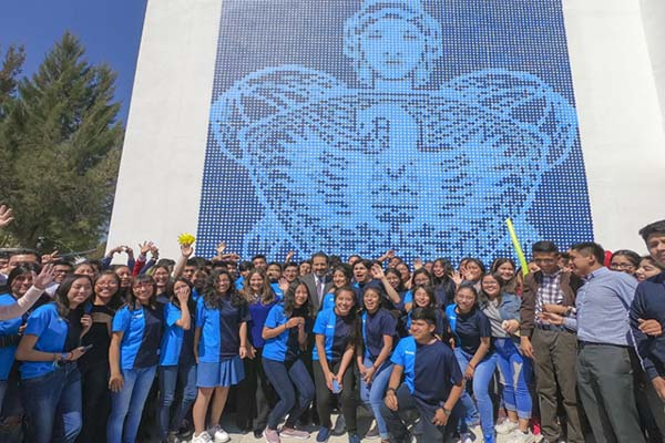 BUAP: Esparza Ortiz entregó edificio a la Preparatoria Regional Enrique Cabrera Barroso
