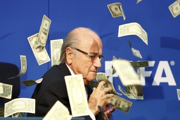 McDonald’s, Coca Cola y VISA exigen renuncia inmediata de Blatter a la FIFA