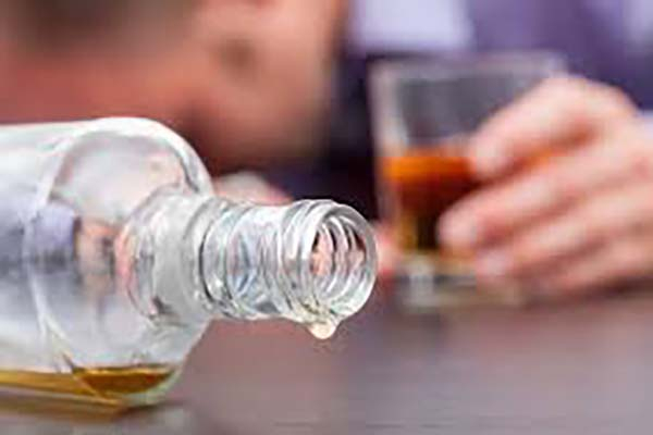 En el primer bimestre, 16 personas al hospital por intoxicación alcohólica en Puebla