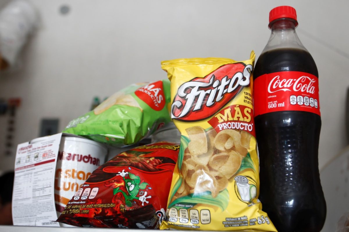 Congreso de Oaxaca prohíbe venta de bebidas azucaradas a niños