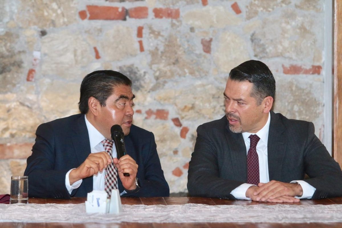 Ninguna villanía más desde el Estado, sentencia Barbosa ante magistrados del TSJ
