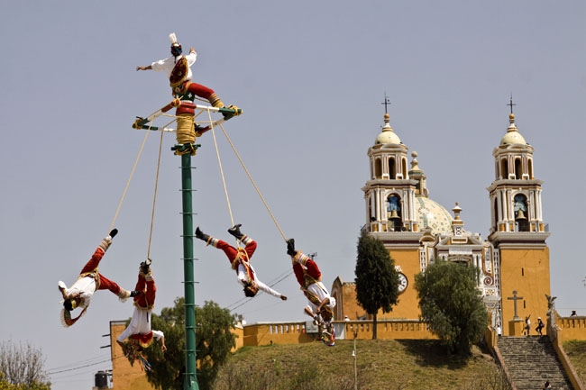 Pirámide, sol y cultura en la sagrada Cholula