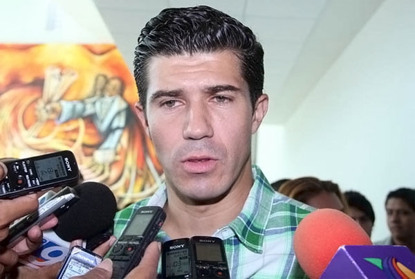 Hijo de Roberto Madrazo niega detención por arma de fuego