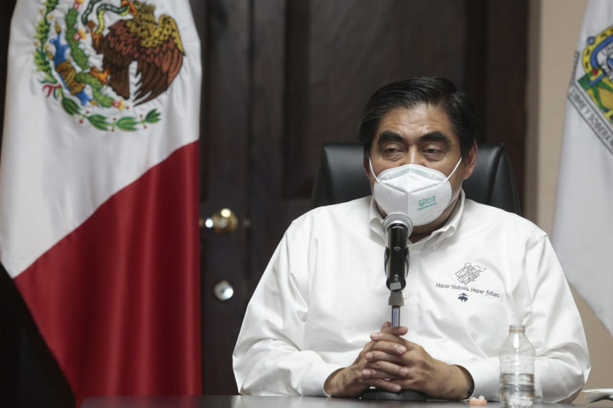 Barbosa defiende freno a automotrices y reitera lealtad a AMLO