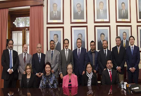 Anuncia el rector Alfonso Esparza Ortiz cambios en la estructura administrativa de la BUAP