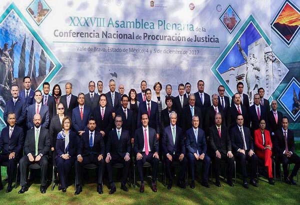Fiscal Carrancá acude a Conferencia Nacional de Procuración de Justicia