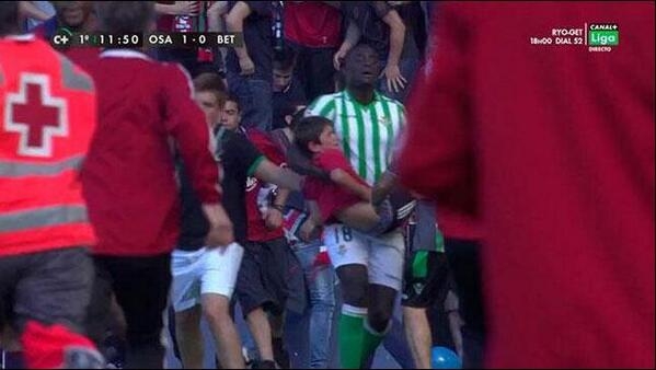 Cuarenta heridos tras avalancha humana en partido Osasuna vs Betis