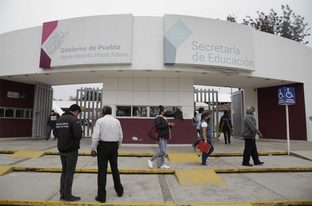 Este 12 enero arranca refuerzo COVID para maestros en Puebla