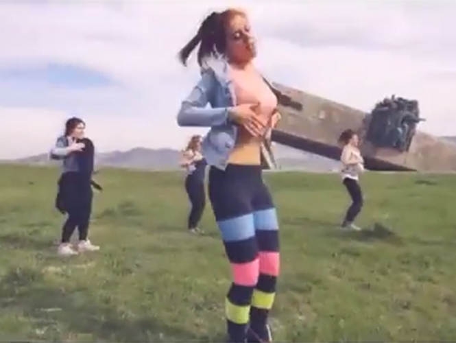 VIDEO: Rusas encarceladas por hacer perreo en monumento de la II Guerra Mundial
