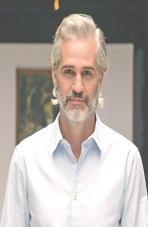 Juan Pablo Medina es amputado de una pierna por trombosis venosa