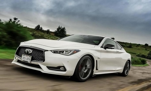 Infiniti Q60, sobresaliente en diseño