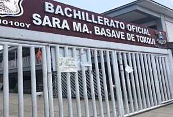 Asaltaron bachillerato de San Pedro Cholula; 120 mil pesos, el botín