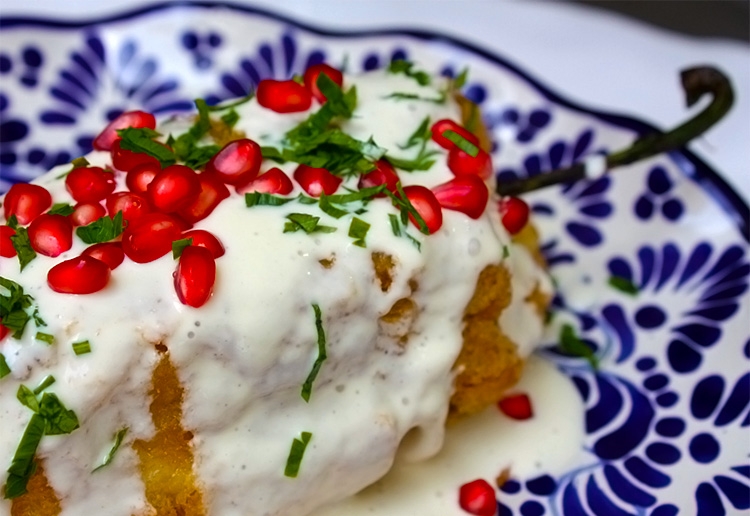 Aquí se sirven los mejores Chiles en Nogada de México