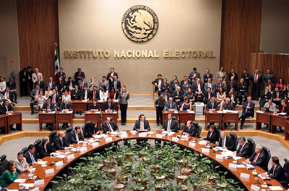 Candidatos a la presidencia participarán en tres debates: INE