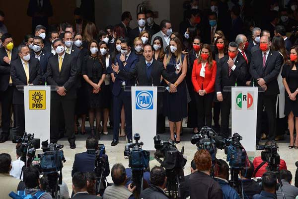 PAN amenaza al PRI: se acaba alianza opositora si aprueba reforma eléctrica