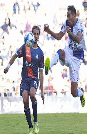 Club Puebla no da una como visitante, cayó 2-0 ante Pachuca