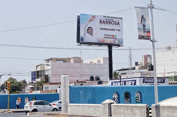 7 mdp gastan en espectaculares los candidatos a Casa Puebla