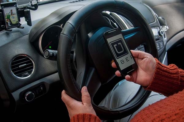 Uber reacciona ante competencia en Puebla