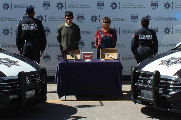 Asaltantes de transporte público son asegurados por elementos de la SSC Puebla