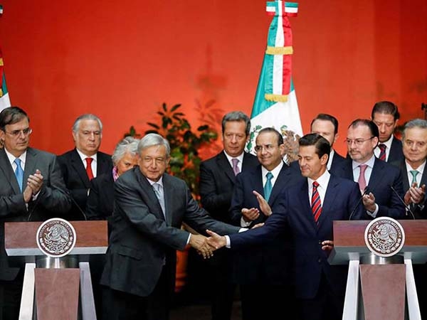 Transición se da en forma respetuosa: AMLO
