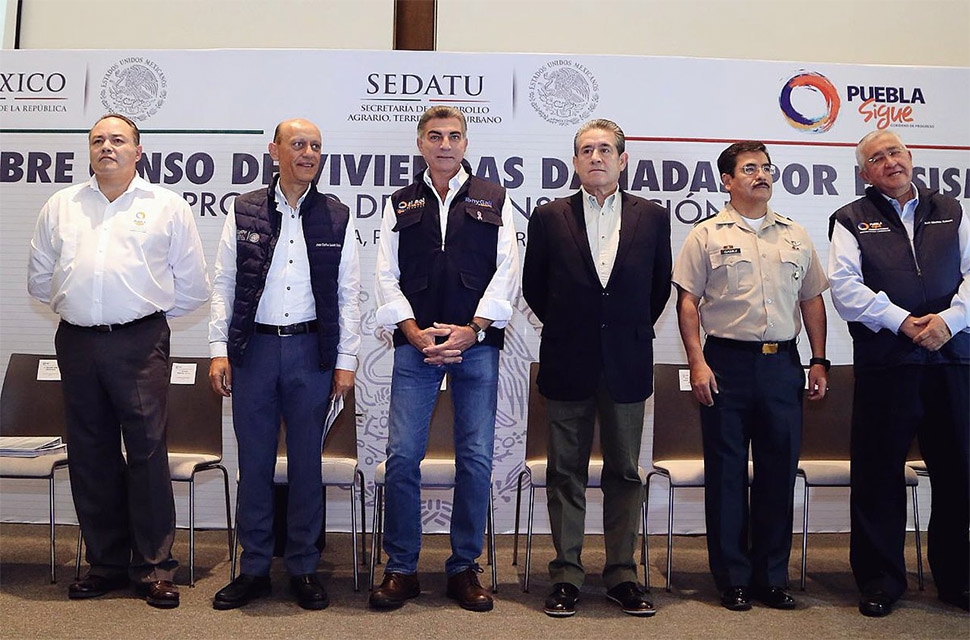 Tony Gali anuncia mil 254 mdp para la reconstrucción en Puebla