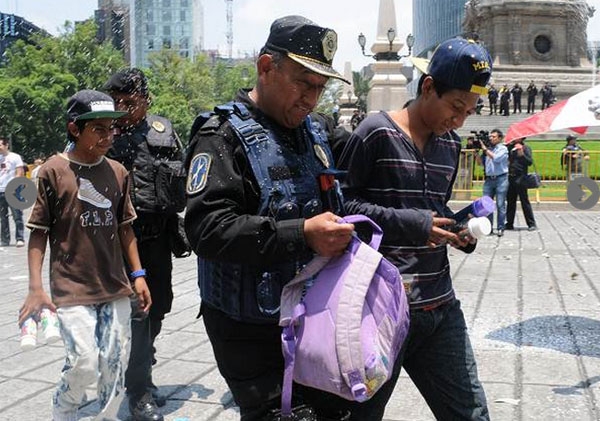 Arrestadas 21 personas durante festejos en el Ángel del DF