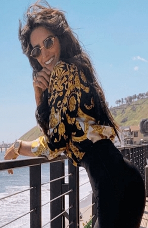Bárbara de Regil cautivó en bikini por la playa