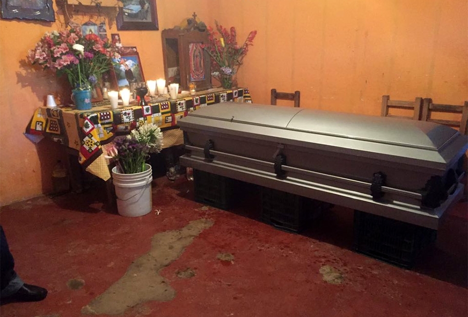 Reciben en Atempan restos de migrante poblano muerto en Texas