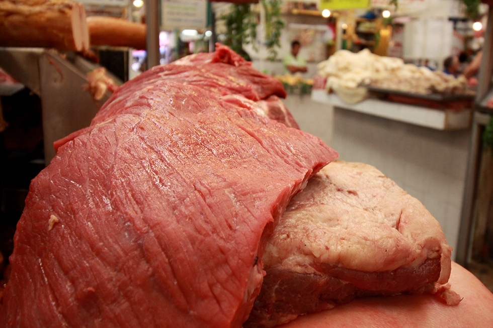 Venden carne de caballo como si fuera res en cinco ciudades del país