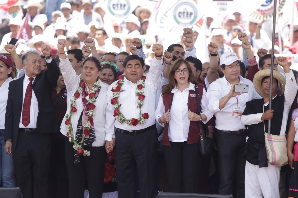 VIDEO y FOTOS. Barbosa cerró campaña en La Victoria; se adelanta y dedica su triunfo a AMLO