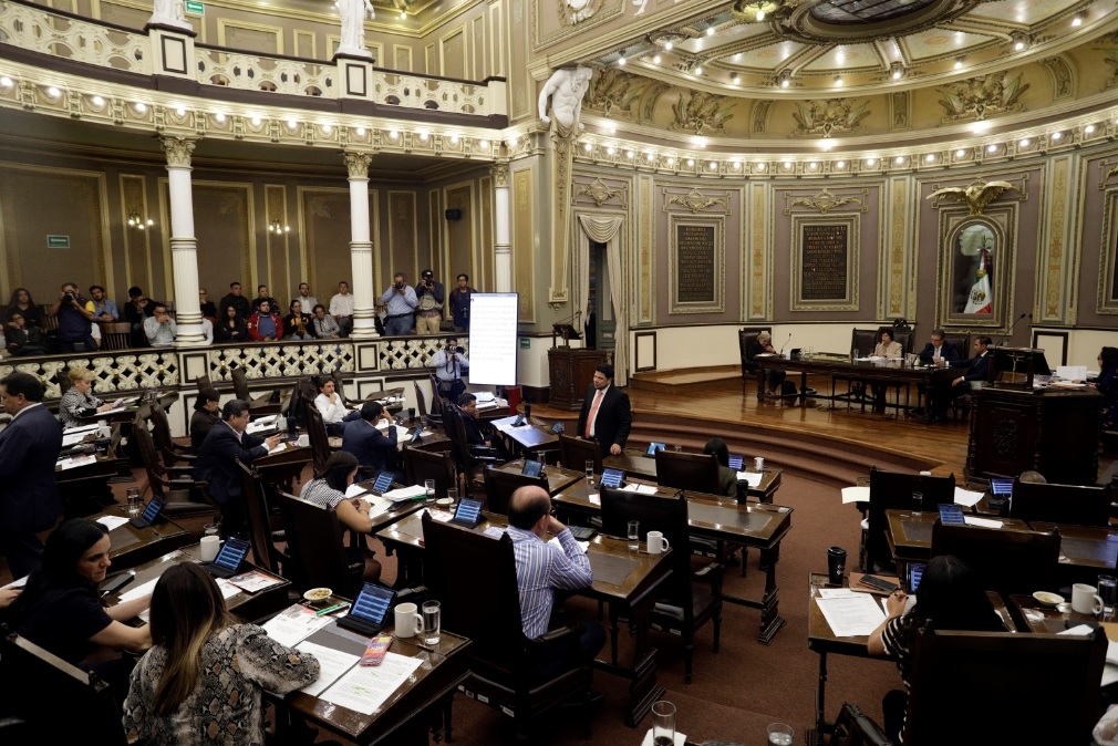Diputados de Puebla abrogan “Ley Bala”
