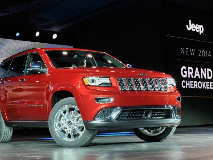 Chrysler llama a revisión a 21 mil vehículos en México