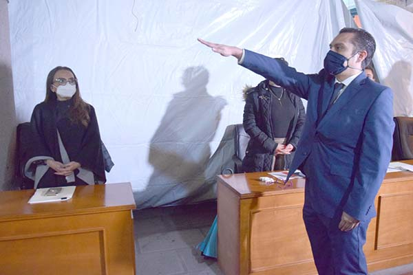Cabildo de San Pedro Cholula toma protesta a nuevo juez municipal