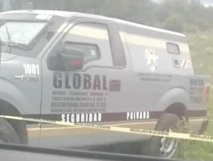Millonario robo a camioneta de valores en Acatzingo; se llevan 1.5 mdp y a los custodios