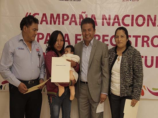 San Andrés Cholula entrega actas de nacimiento gratuitas