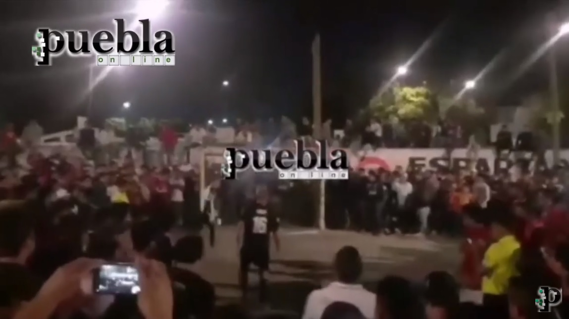 Unos 200 vecinos de San Isidro rompen cuarentena para acudir a partido de futbol