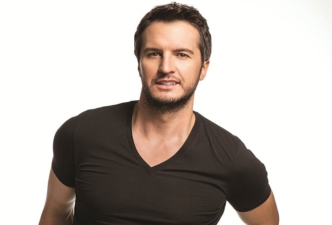 Super Bowl LI: Luke Bryan entonará el himno de EU