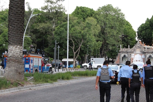 Autoridades atendieron fuga de gas en la Avenida Juárez