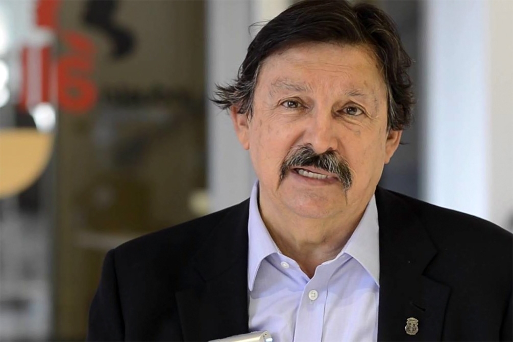 Nada impide que Gómez Urrutia vaya por el Senado