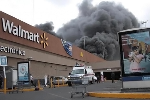 Narcos incendian vehículos y comercios por detenciones en Jalisco