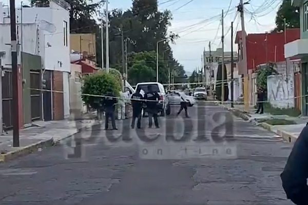 VIDEO: Dejan cadáver dentro de un sillón en San Manuel