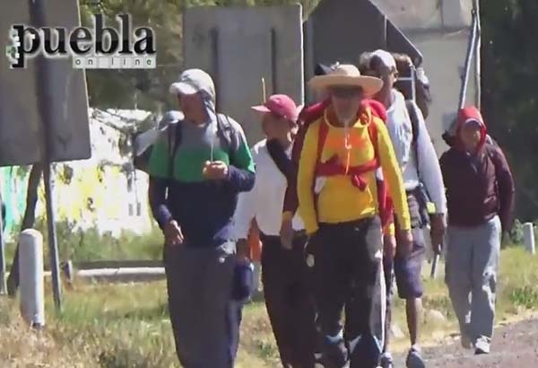 Peregrinación a pie de Palmar de Bravo Puebla a la Basílica de Guadalupe