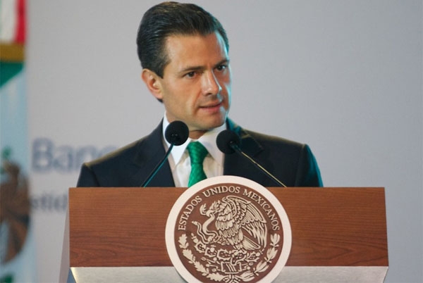 Peña Nieto insiste: reformas acelerarán el crecimiento económico