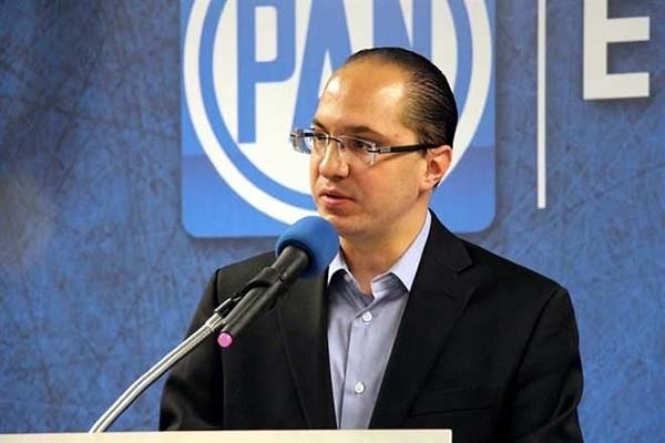 Morena sufre esquizofrenia y bipolaridad, sabe que perderán en Puebla: abogado general del PAN