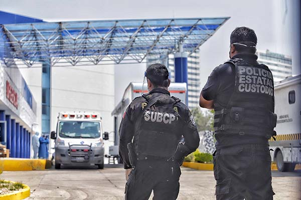 En observación médica policía de Cuautlancingo por posible contagio de COVID-19