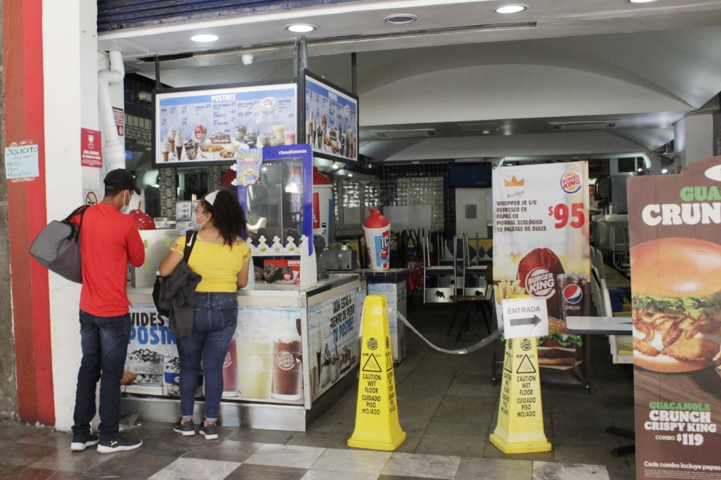 Puebla mantendrán restricciones de semáforo amarillo: gobernador