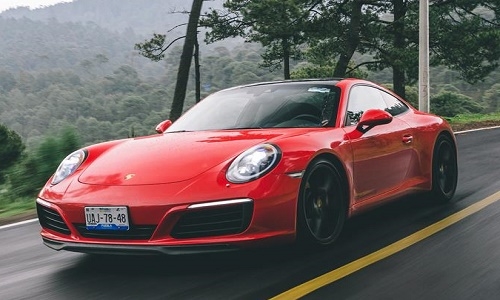 Porsche 911 pone a prueba la versión 2017