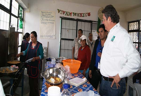 Sedesol Puebla lleva Cruzada contra el Hambre a San Miguel Canoa